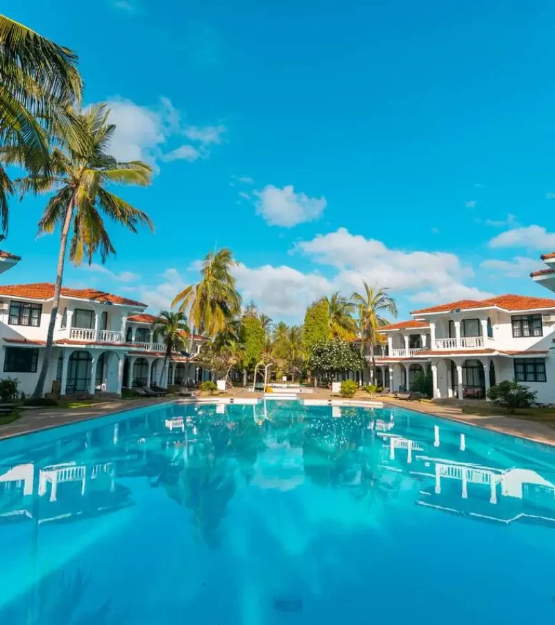 diani-mombasa-kenya-travel-luxury-tours